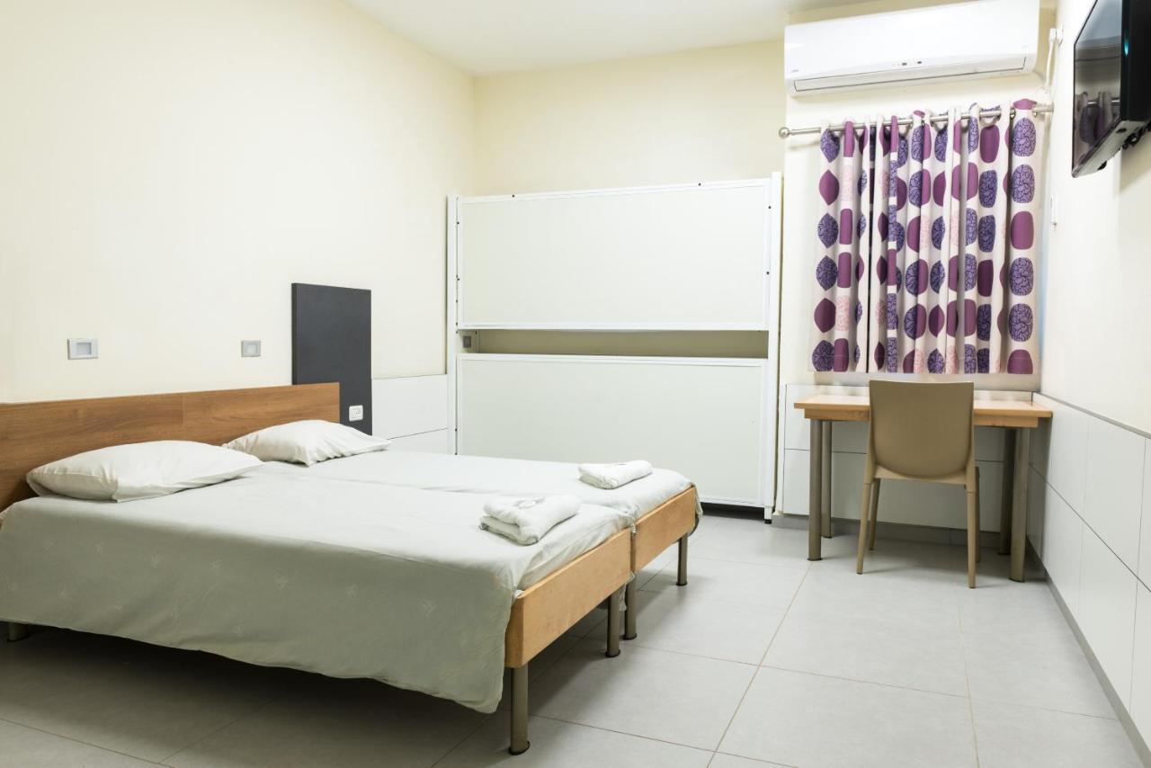 Hi - Tel Hai Hostel Kfar Giladi Exterior photo